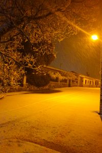 Calle de la Fuente nevada. Imagen tomada desde la puerta de entrada de casa rural La Fuente Gorda, en Navas de Estena.
