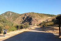 En el raso de Posavieja hay un aparcamiento en la entrada al Parque. Unos metros antes comienza el camino hacia la ermita. En el raso de Posavieja hay un aparcamiento en la entrada al Parque. Unos metros antes comienza el camino hacia la ermita.