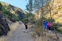 El camino de la ruta del Boquerón del Estena es pedregoso, pero el recorrido es prácticamente llano. El camino de la ruta del Boquerón del Estena es pedregoso, pero el recorrido es prácticamente llano.